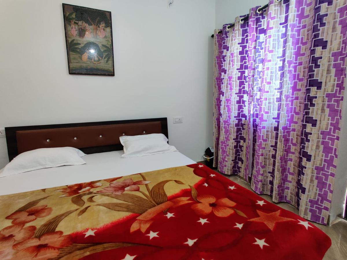 Varah Square Guest House Pushkar Esterno foto